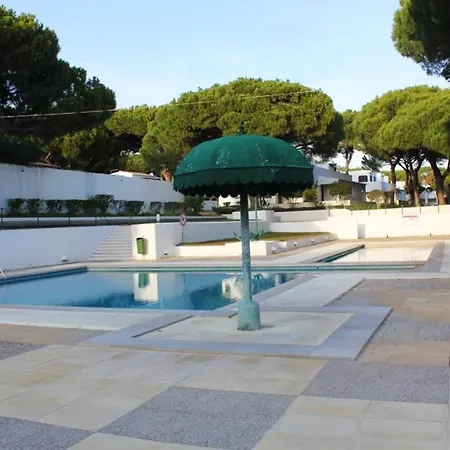 Daire With 2 Bedrooms In With Shared Pool Furnished Garden And Wifi 800 M From The Beach *