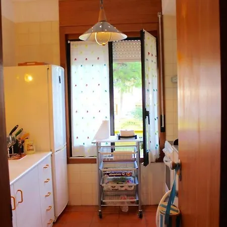 With 2 Bedrooms In With Shared Pool Furnished Garden And Wifi 800 M From The Beach *