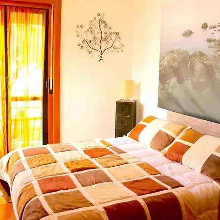 With 2 Bedrooms In With Shared Pool Furnished Garden And Wifi 800 M From The Beach Albufeira