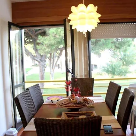 With 2 Bedrooms In With Shared Pool Furnished Garden And Wifi 800 M From The Beach Albufeira
